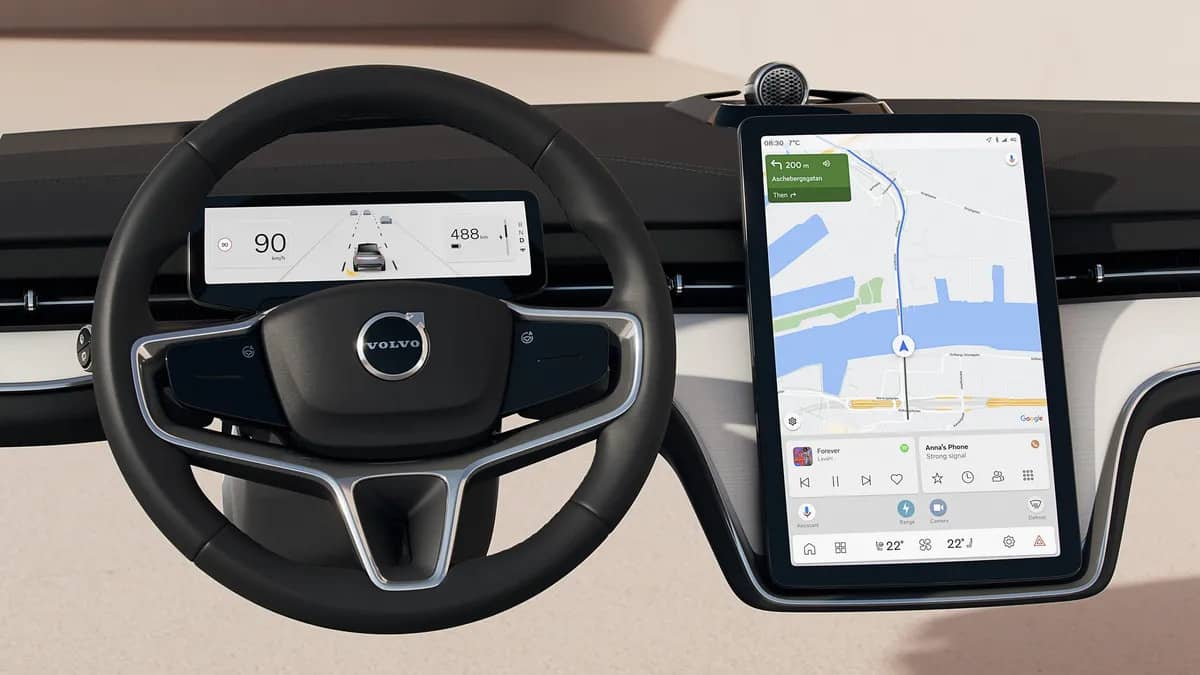 Android Automotive infotainment and navigation in vehicle cockpit